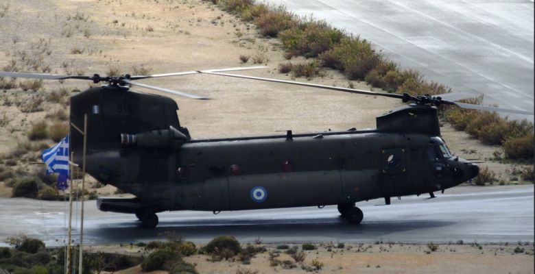 Ελικόπτερο της ΑΣ «CH-47D Chinook» στο Καστελόριζο ΒΙΝΤΕΟ
