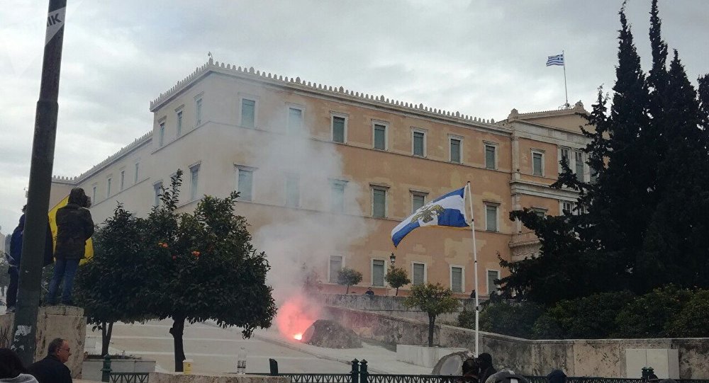 Θράσος ! Μαξίμου για επεισόδια: Για άλλη μία φορά τον τόνο στο συλλαλητήριο έδωσαν ακραία στοιχεία