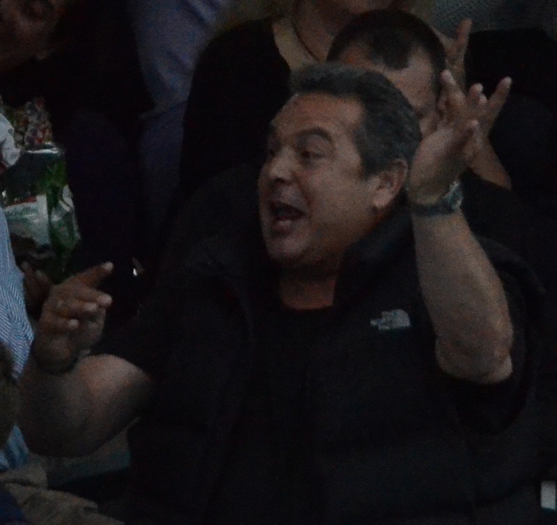 «ΟΜΟΦΟΒΙΚΗ» ΕΠΙΘΕΣΗ ΤΟΥ… ΑΝΤΡΑΚΛΑ ΚΑΜΜΕΝΟΥ ΣΕ ΒΟΥΛΕΥΤΗ. ΝΑ ΠΑΡΕΙ ΘΕΣΗ ΤΟ LGBT ΣΩΜΑΤΕΙΟ ΤΟΥ ΣΥΡΙΖΑ ΚΑΙ ΟΙ ΛΟΙΠΕΣ «ΑΝΤΙΡΑΤΣΙΣΤΙΚΕΣ» ΔΥΝΑΜΕΙΣ!