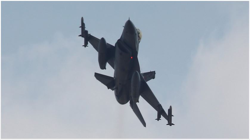 Η Άγκυρα έχει πάρει ήδη την άδεια των ΗΠΑ και ζητεί από τη Ρωσία την άδεια χρήσης του εναέριου χώρου της Συρίας, για να αρχίσει επιχειρήσεις εναντίον των Κούρδων