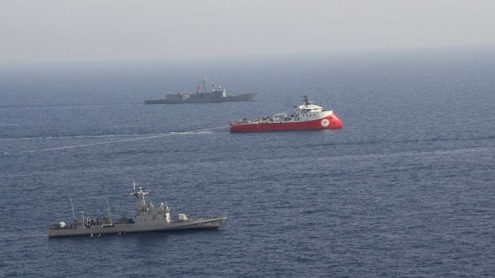EKTAKTO: Στην Eλληνική υφαλοκρηπίδα στέλνει το Barbaros η Άγκυρα – Σε ετοιμότητα το ΠΝ – Δείτε χάρτη