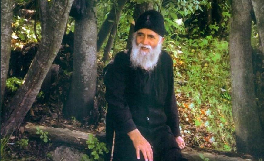ΕΝΤΕΛΩΣ ΔΩΡΕΑΝ ΤΑ ΒΙΒΛΙΑ του Αγίου Γέροντος Παϊσίου. Η ζωή του Αγίου (βλέπ. συνημμένο αρχείο, έκδοση Γ.Ε.Σ.)
