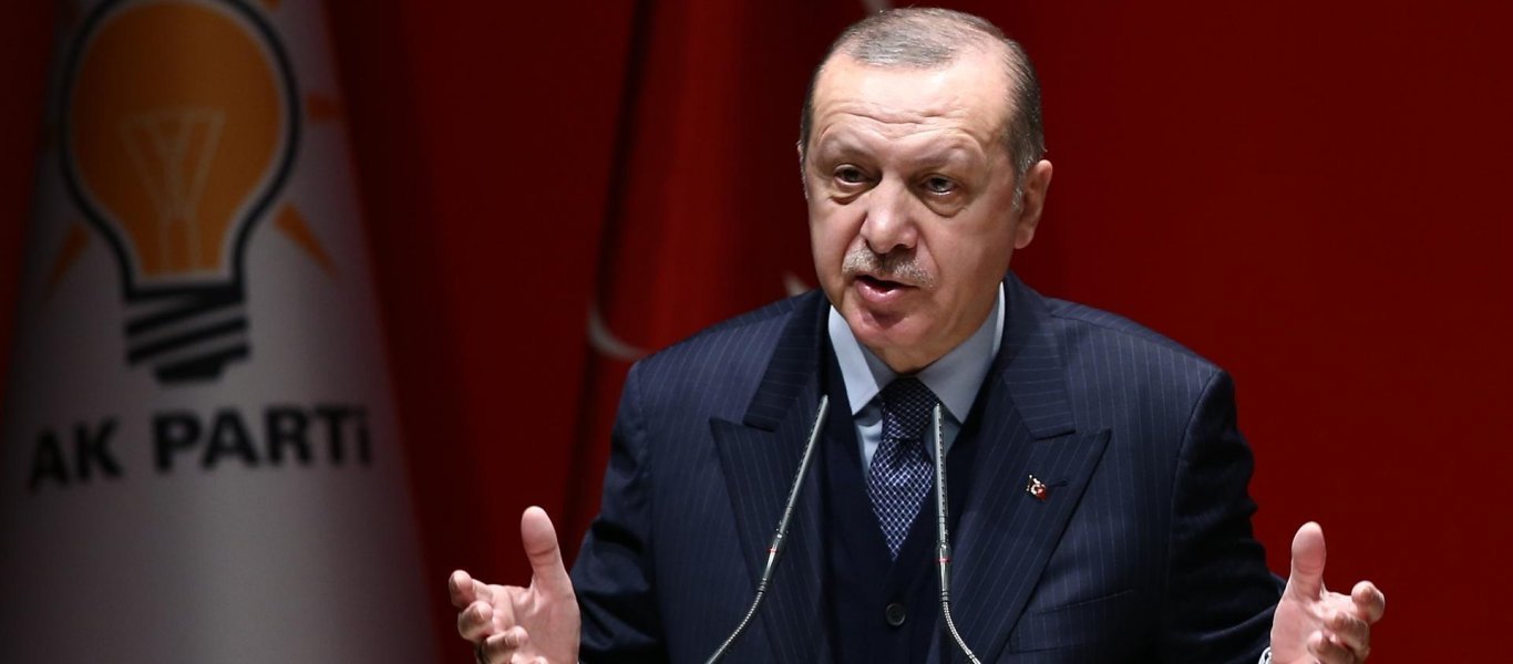 Αυτό είναι το άγαλμα του Μακάριου του Γ’ που έκανε έξαλλο τον Ρ.Τ. Ερντογάν (φωτό)