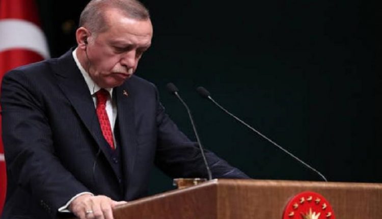 Η Τουρκία σε εξαθλίωση – Ερχεται αιματηρός εμφύλιος πόλεμος Σενέρ Λεβέντ: Οι δικτάτορες δεν φεύγουν χωρίς να χυθεί αίμα