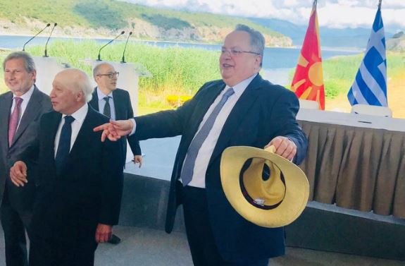 Ο Κοτζιάς ήθελε και Καμπάνια για το Σκοπιανό ,ενώ χαρακτηρίζει εθνικό συκοφάντη τον τ.ΥΕΘΑ… Απάντηση του Καμένου