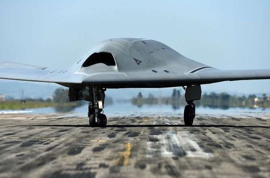 Το ευρωπαϊκό UCAV nEUROn στο οποίο συμμετέχει η Ελλάδα δοκιμάστηκε στον αέρα με Eurofighter