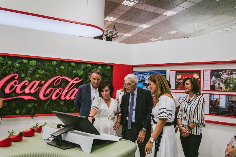Η Coca Cola και ο κρεμαστός… επικήδειος στη διοίκηση Μπουτάρη