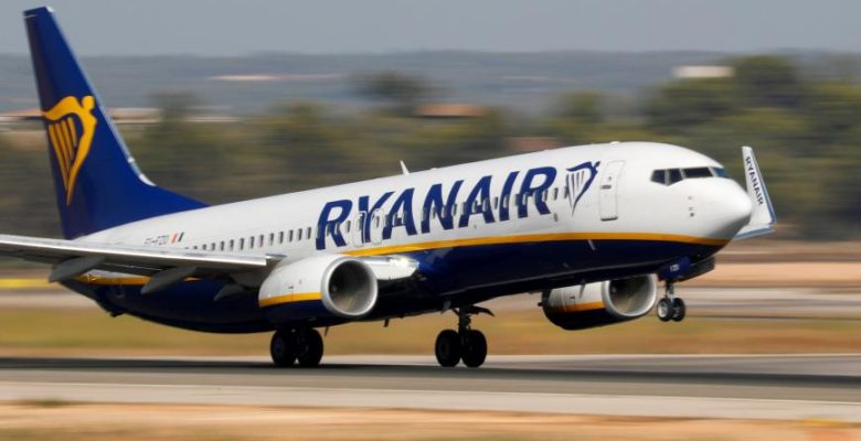 H Ryanair εγκατέλειψε Έλληνες επιβάτες στη…Ρουμανία