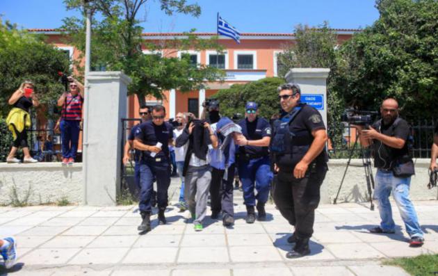 “Υποδείξεις” Τουρκίας σε Ελλάδα: “Εκδώστε τους στρατιωτικούς πραξικοπηματίες”