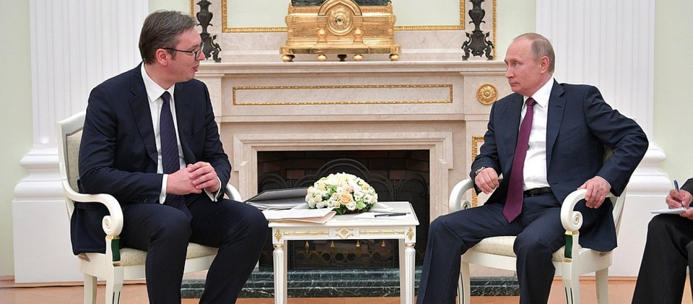 Υποδοχή τσάρου στον Πούτιν στην Σερβία: Χιλιάδες πολίτες στους δρόμους – Δείτε βίντεο