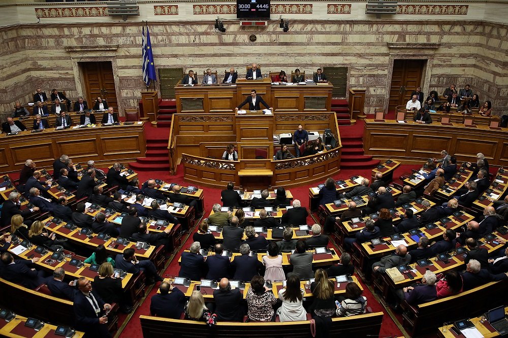 ΕΚΤΑΚΤΟ – Νέο θρίλερ: Αύριο το μεσημέρι η ψηφοφορία για τις «Πρέσπες» – Φοβήθηκαν τον κόσμο στο Σύνταγμα!