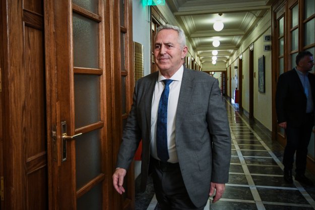 Επικίνδυνα πειράματα του ΥΕΘΑ με τις Ένοπλες Δυνάμεις!