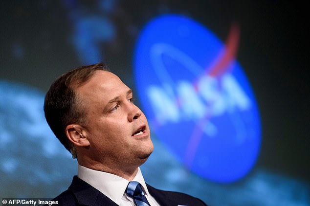Η NASA «προχωράει» στην εύρεση ζωής στον Άρη: Δεν θα περάσει πολύς καιρός πριν εντοπίσουμε σημάδια εξωγή’ι’νων στον κόκκινο πλανήτη, λέει ο επικεφαλής της διαστημικής υπηρεσίας