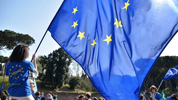 “Ή χρεοκοπία ή έξοδος.” Η μάχη μεταξύ της Ευρωπαϊκής Ένωσης και της Ιταλίας είναι αναπόφευκτη