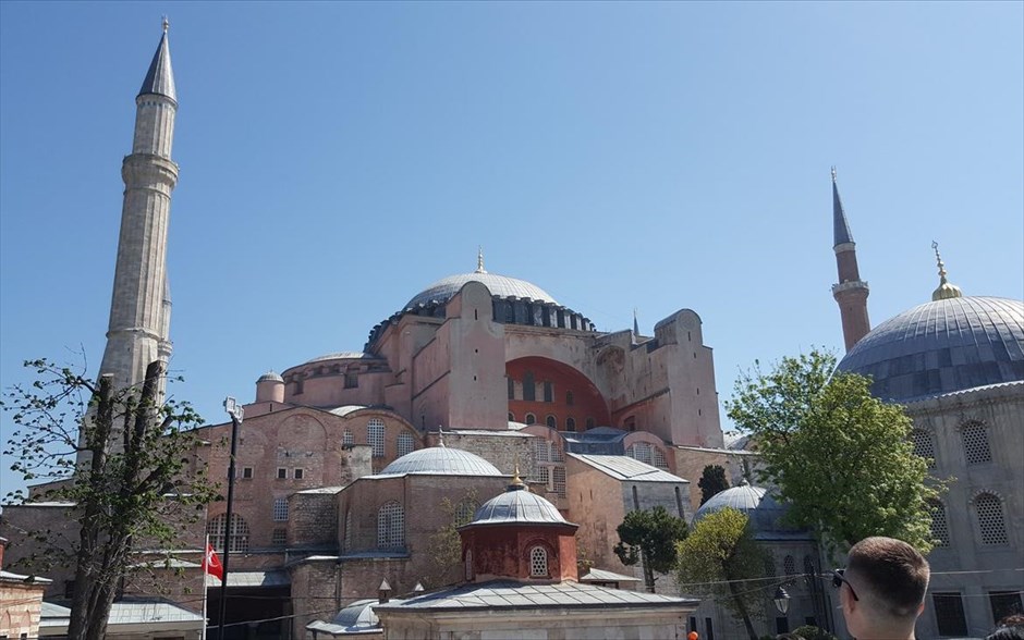 Αναθαρρήστε Έλληνες: Στο ΦΩΣ η αλήθεια για την Τουρκία – Ρεπορτάζ του Independent δείχνει πως ο καιρός είναι κοντά (ΦΩΤΟ)