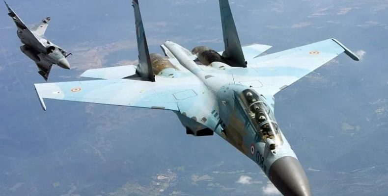 ΙΝΔΙΑ: Su-30 MKI, Mirage 2000, Il-78, Heron & AWACS στην επίθεση στο Πακιστάν-Κασμίρ