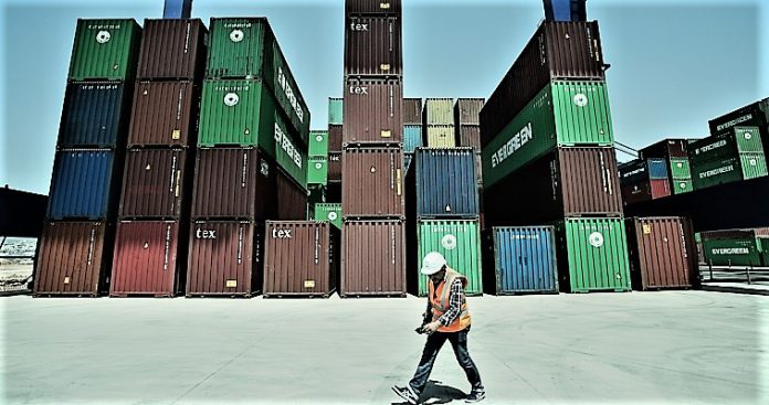 Η Cosco στον Πειραιά: Καλό για την Ελλάδα κακό για την ΕΕ