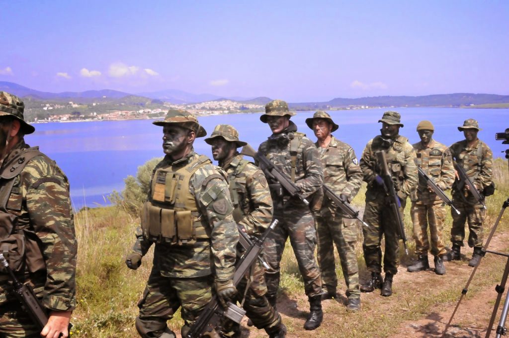 Τι συμβαίνει στα νησιά; Γιατί περιορίζουν την εκπαίδευση της Εθνοφυλακής;