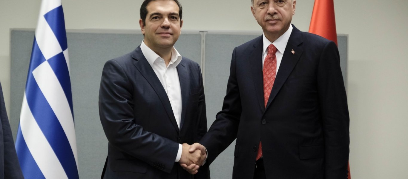 Αποχαιρετισμός στο ελληνικό Αιγαίο: Ο Α.Τσίπρας δέχθηκε να πετούν ελεύθερα τα τουρκικά μαχητικά αλλά όχι τα ελληνικά!