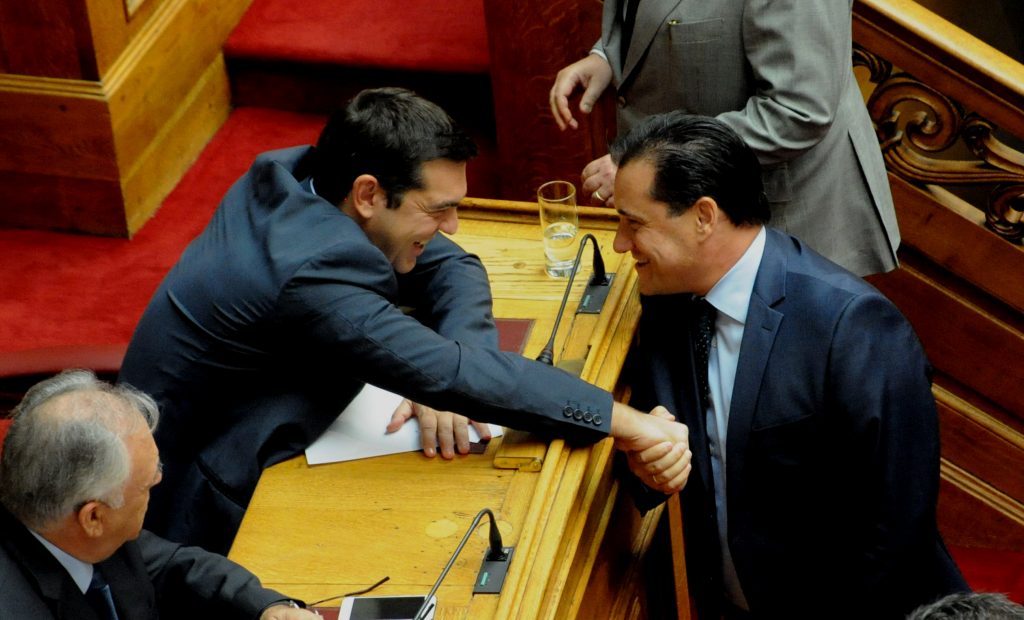 Ο ΑΔΩΝΙΣ ΓΕΩΡΓΙΑΔΗΣ ΑΘΩΩΝΕΙ ΤΟΥΣ ΣΥΡΙΖΑΙΟΥΣ: ΔΕΝ ΕΙΣΤΕ ΠΡΟΔΟΤΕΣ ΟΥΤΕ ΠΡΟΔΟΣΙΑ ΚΑΝΑΤΕ !