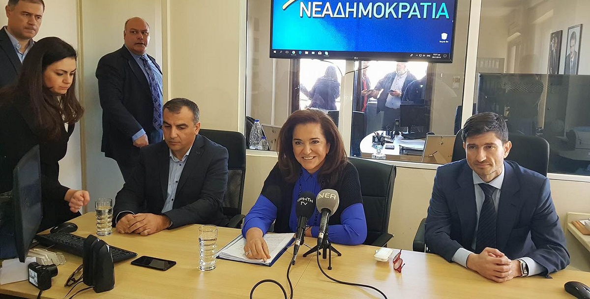 ΑΠΟΣΤΟΛΟΥ : ΤΙ ΓΥΡΕΥΕΙ Η ΑΛΕΠΟΥ (ΝΤΟΡΑ) ΣΤΟ ΠΑΖΑΡΙ (ΚΡΗΤΗ);