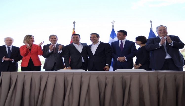 «Ακρωτηριάζουν» την Ελλάδα: Οι Σκοπιανοί κατοχύρωσαν το «μακεδονικός-κή» στον ΟΗΕ!