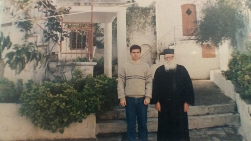 ΜΕΝΟΝΤΑΣ ΣΤΗΝ ΕΥΜΕΝΕΙΑ