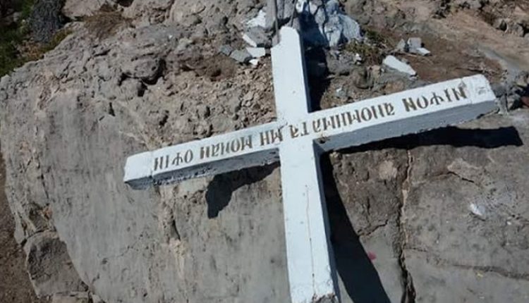 Αποκαλυπτικό: Ποιος εμποδίζει την ανέγερση του μεγάλου Σταυρού στην Μυτιλήνη . Τι καταγγέλλουν οι νησιώτες