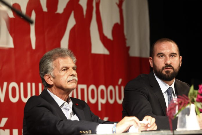 ΕΚΤΑΚΤΟ – «Βράζουν» οι Κρητικοί για την εκχώρηση της Μακεδονίας: «Προδότες, προσκυνημένοι!» – Τα «άκουσαν» Τζανακόπουλος & Δανέλλης