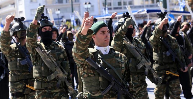 Πρωτοσέλιδα & Ύμνους στη Κίνα για τη Στρατιωτική Παρέλαση της Ελλάδος!!! (NEWS .CN) (φωτό)