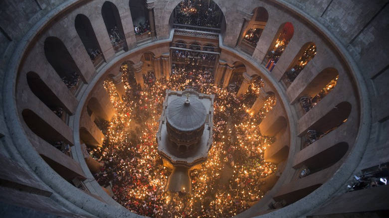 Όλη η αλήθεια για το ΜΕΓΑ ΘΑΥΜΑ του ΑΓΙΟΥ ΦΩΤΟΣ σε μια συγκλονιστική συνέντευξη | Αρχιμ. Χρυσόστομος