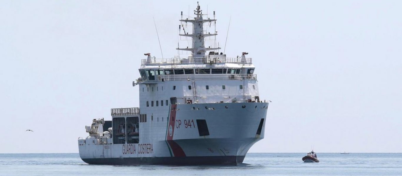 Ιταλία: Κατάσχεση πλοίου ΜΚΟ που μετέφερε παράνομα μετανάστες – Σαλβίνι: «Επιτέλους υπάρχουν σύνορα»
