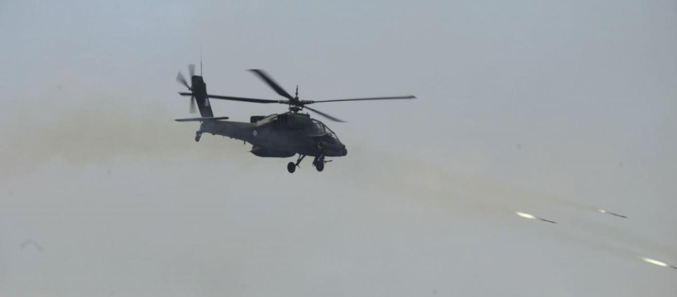 Κιργιστάν: Την στιγμή της πτώσης του ελικοπτέρου με τους τουρίστες κατέγραψε ένας φοιτητής (βίντεο)
