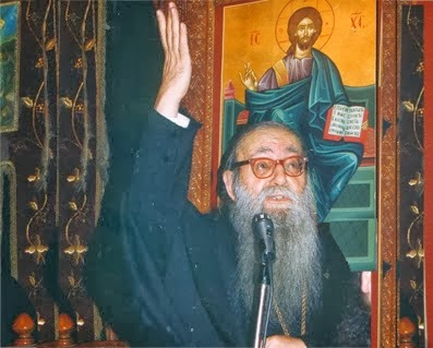 «Αναστενάζουν οι Άγγελοι, και μόνο αυτοί οι ψευτοχριστιανοί δεν αναστενάζουν· και νομίζουν, ότι είναι και οι καλύτεροι Χριστιανοί..»