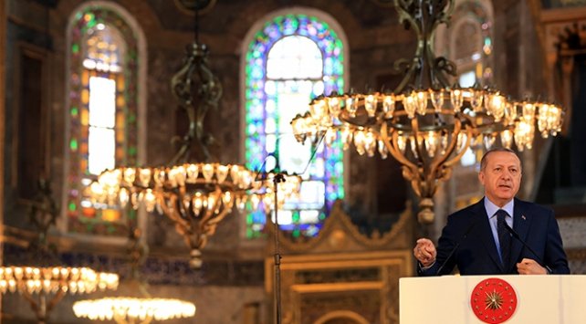 Ρωσικοί «κεραυνοί» κατά Ερντογάν: «Μην τολμήσεις να κάνεις τζαμί την Αγία Σοφία» – «Μισεί τους Χριστιανούς ο ισλαμιστής πρόεδρος»