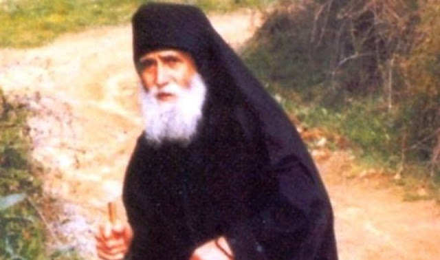 Το όραμα ενός παιδιού με τον Άγιο γέροντα Παΐσιο να οδηγεί πίσω στο σπίτι του αυτόν και τον Παππού του στα Κατεχόμενα !