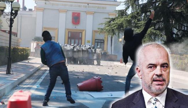 Θρίλερ με τo «έμφραγμα» του Ε. Ράμα στο Βερολίνο