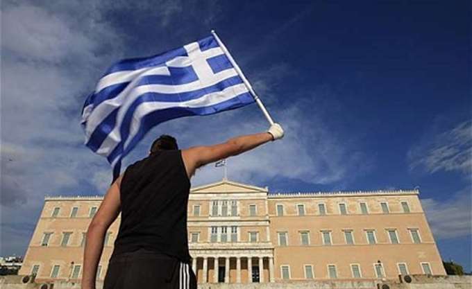 CNBC: Η οικονομική κρίση στην Ελλάδα προκαλεί ακόμη πόνο και φόβο