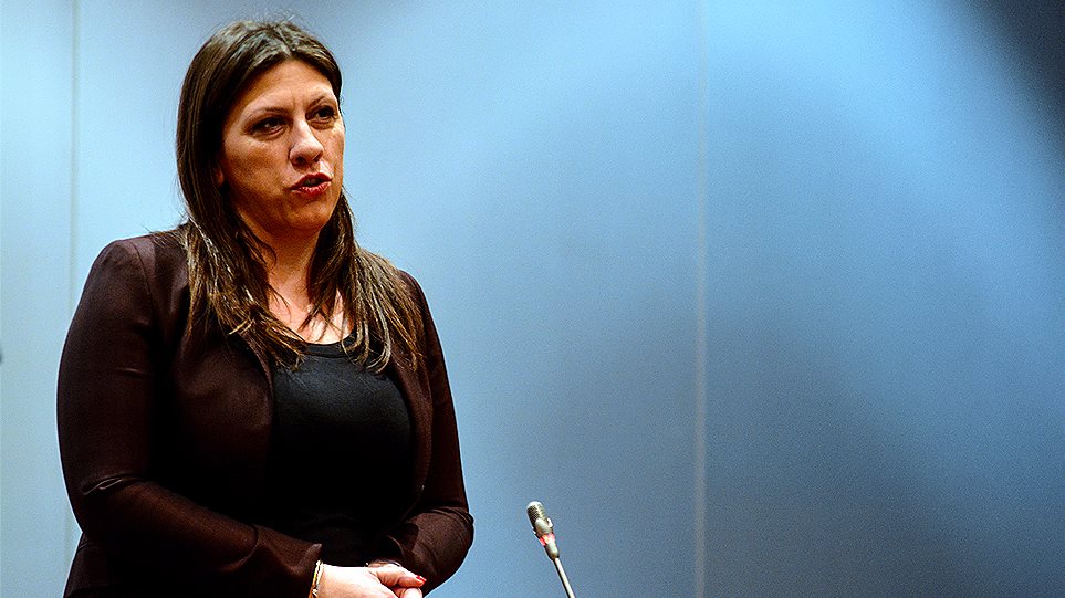Κωνσταντοπούλου: Ο πλουτισμός του Πετσίτη είναι πλουτισμός σχετιζόμενος με τον Παππά και τον Τσίπρα… για Τσίπρα: Να πάει στα Σκόπια και να μείνει εκεί, είναι ανεπιθύμητος στην Ελλάδα