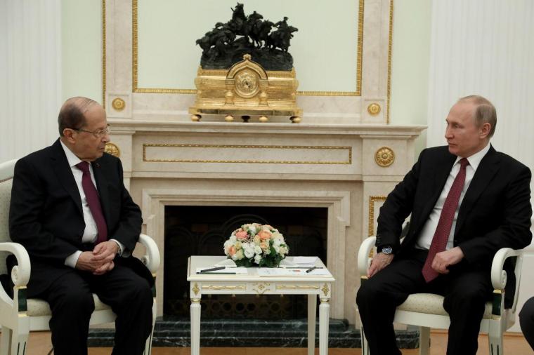 O Πρόεδρος του Λιβάνου Μ Αούν πήγε στη Μόσχα συναντήθηκε με Πούτιν και δηλώνει- μαύρη μέρα για τον κόσμο η αναγνώριση της ισραηλινής κυριαρχίας στο Γκολάν από Τραμπ-