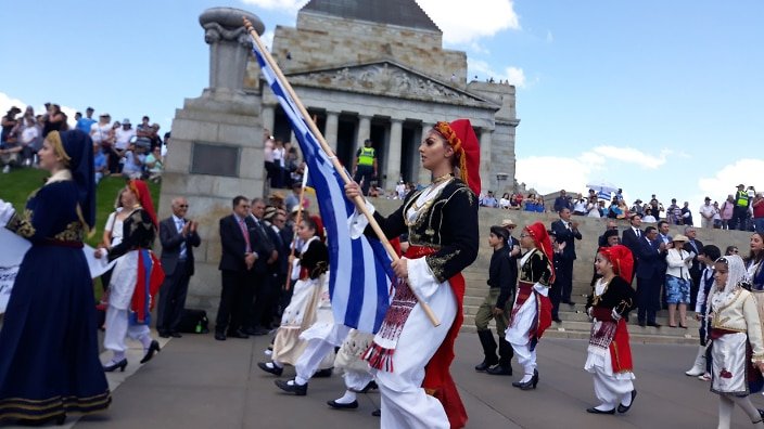 «Σείστηκε» η γη στη Μελβούρνη: «Μακεδονία Ξακουστή» από δεκάδες Έλληνες – Ιδού οι… «φασίστες» κατά τον Βαρεμένο – Βίντεο