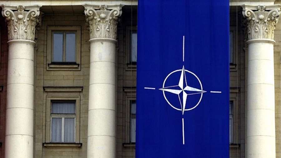 Ο ΓΓ του ΝΑΤΟ μας προετοιμάζει για έναν κόσμο με περισσότερους πυραύλους αν και “βλέπει” μόνο τους ρωσικούς!