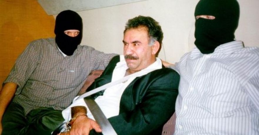 Για πρώτη φορά οι Κούρδοι παίρνουν θέση: «Σημίτης & Πάγκαλος εκτελούσαν εντολές» – «Πρόδωσαν τον Οτσαλάν»