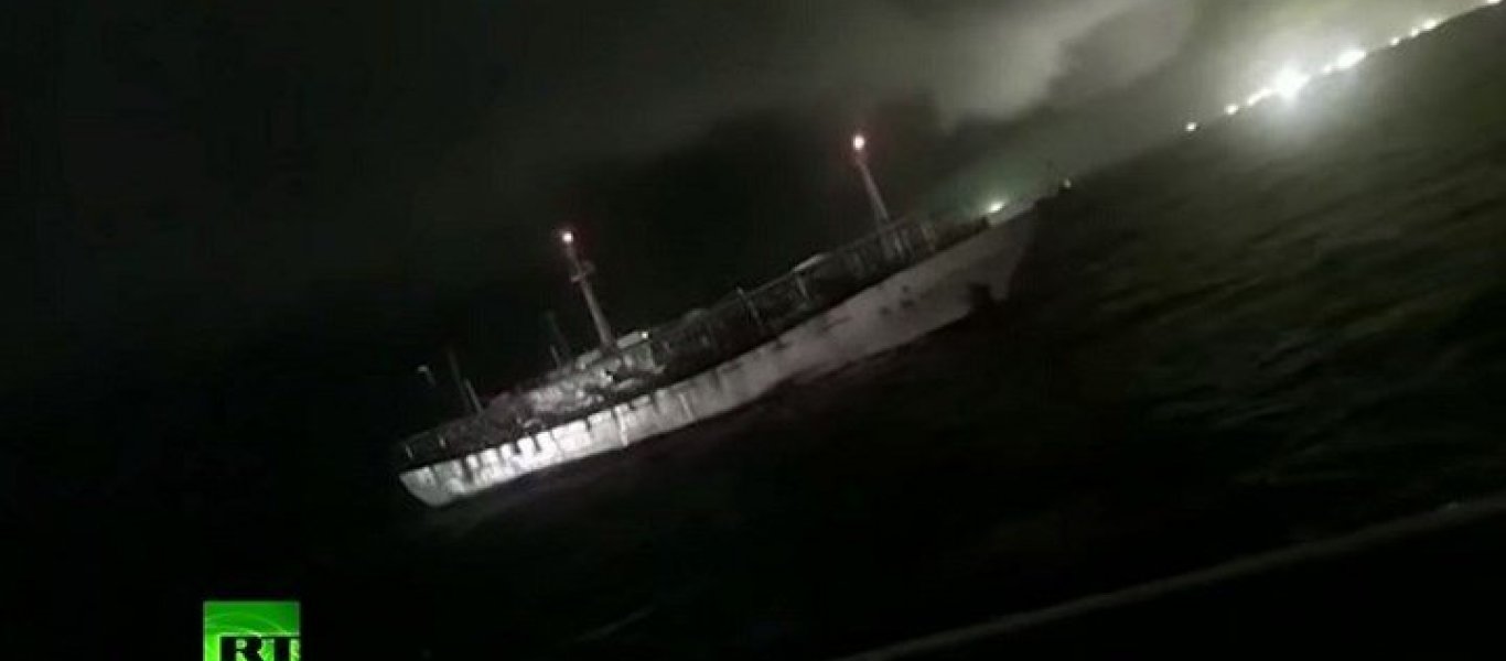 Η Ακτοφυλακή της Αργεντινής «γεμίζει» σφαίρες κινεζικό αλιευτικό σκάφος που ψαρεύει παράνομα! (βίντεο)