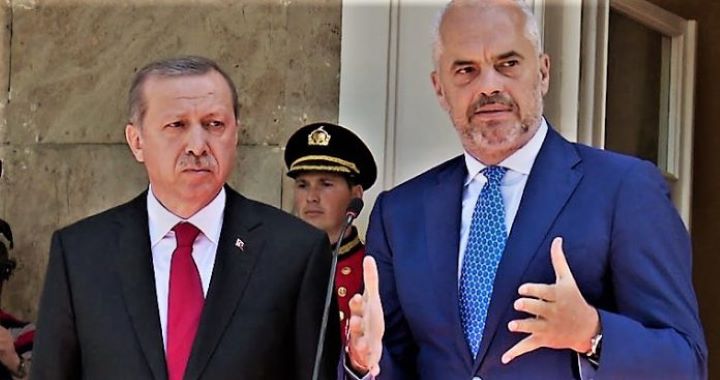ΑΛΒΑΝΙΑ: Κερκόπορτα του Ερντογάν στα Βαλκάνια… ένας πρέσβης προειδοποιεί