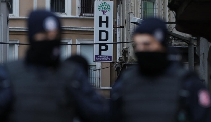 ΑΚΟΜΗ ΚΑΙ ΣΤΗΝ ΠΑΡΑΜΟΝΗ ΤΩΝ ΕΚΛΟΓΩΝ ΣΥΛΛΑΜΒΑΝΟΥΝ ΥΠΟΨΗΦΙΟΥΣ…