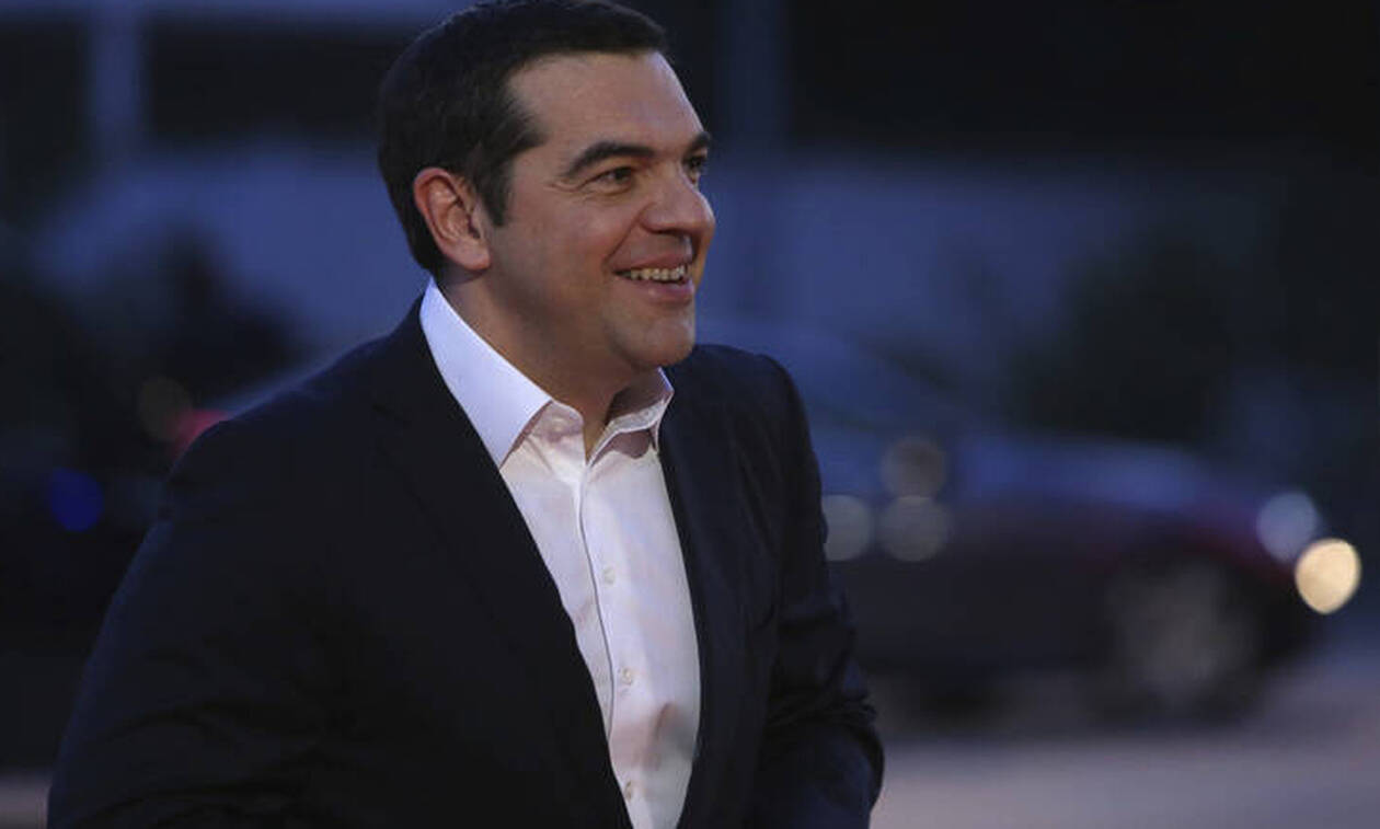 O Τσίπρας μοιράζει την ελληνική ιθαγένεια με διαδικασίες-εξπρές: Στοιχεία-σοκ – Αλβανοί θα καθορίσουν το εκλογικό αποτέλεσμα