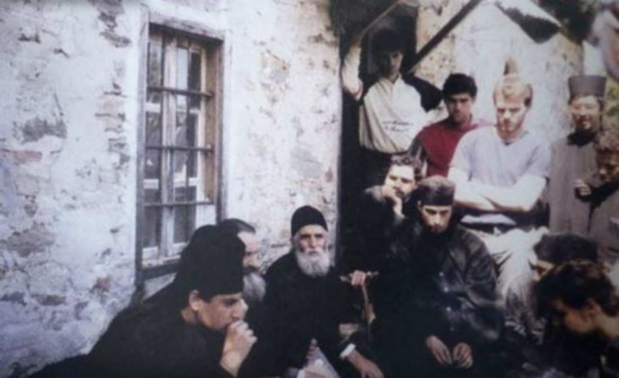 Συνάντησα τον Άγιο Παίσιο που με έβλεπε για Πρώτη φορά και μου είπε: Εσύ Κωστάκη από την Κερασιά έρχεσαι;