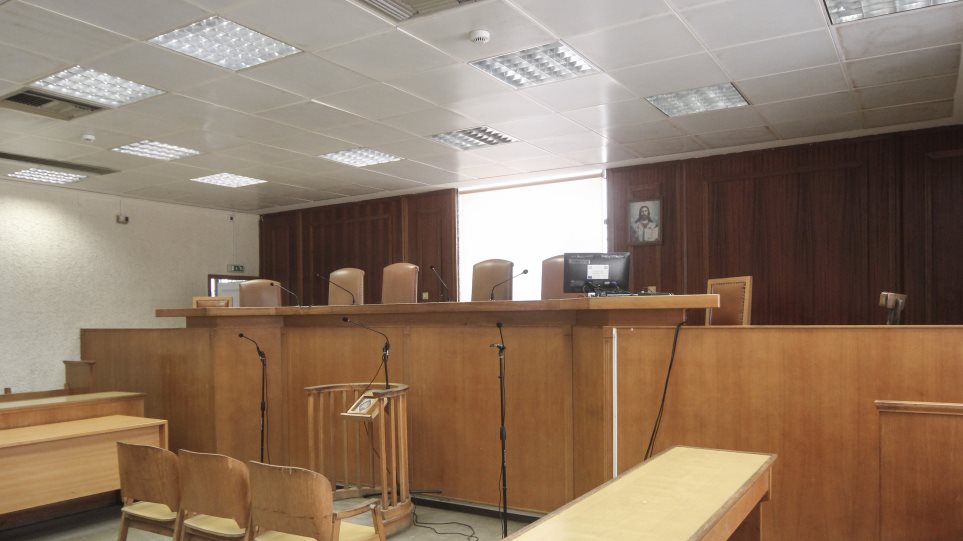 Νέος Ποινικός Κώδικας : Σε πλημμέλημα μετατρέπονται αδικήματα όπως οι προπαρασκευαστικές πράξεις εσχάτης προδοσίας ή η δωροδοκία πολιτικών προσώπων