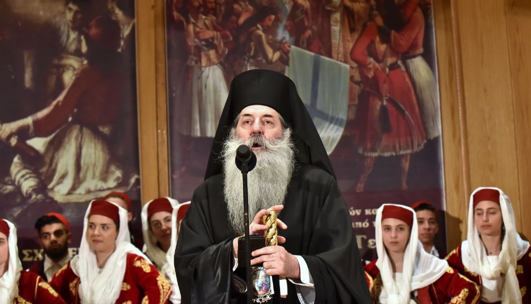 ΑΠΟΣΤΟΛΟΥ : ΣΤΟΧΟΠΟΙΟΥΝ ΕΛΛΑΔΑ ΚΑΙ ΜΗΤΡΟΠΟΛΙΤΗ ΣΕΡΑΦΕΙΜ;